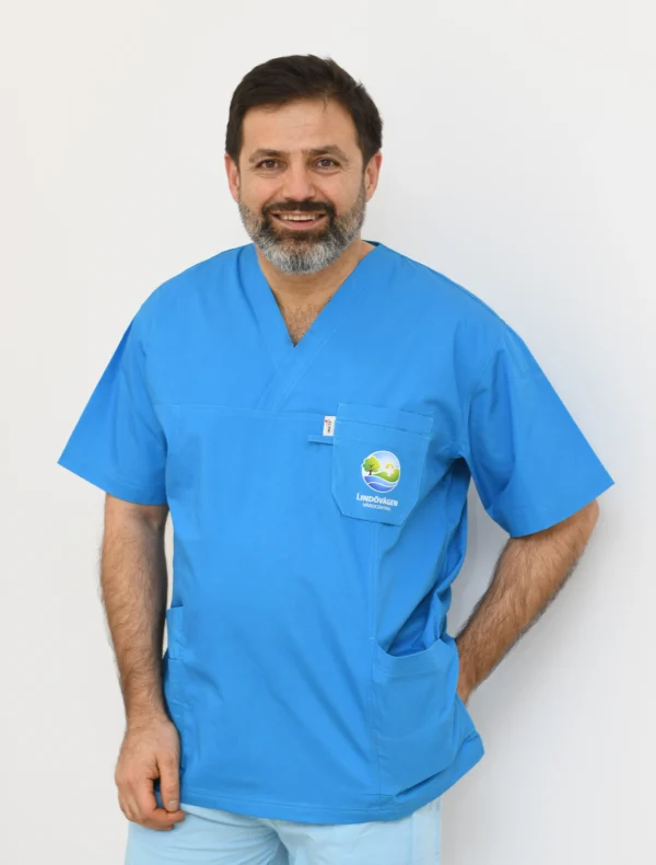 Dr. Farhad Rashed Khan